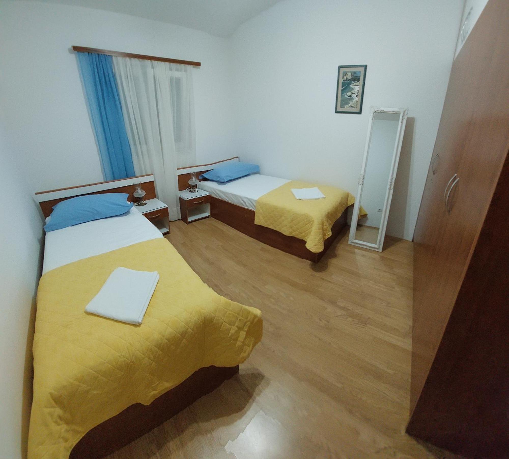 Apartman Igor Podgora Eksteriør bilde